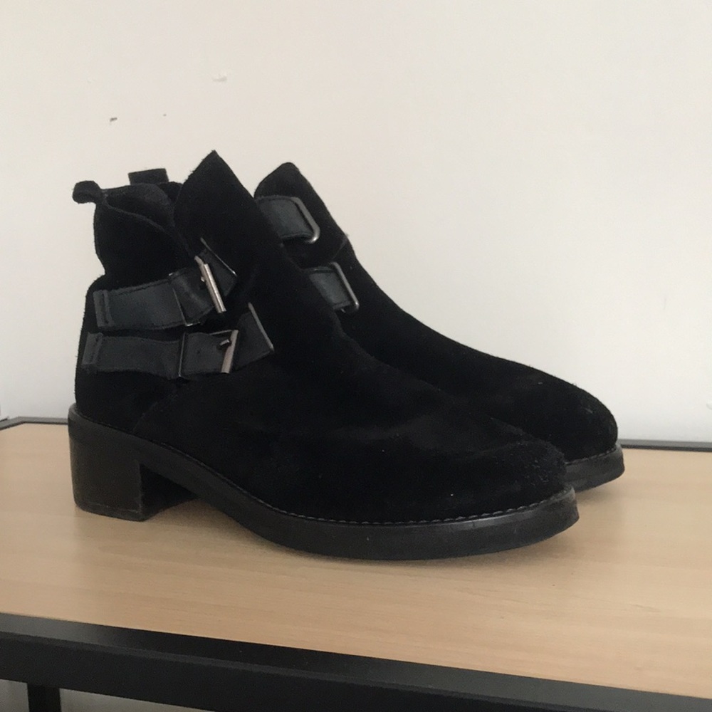 Topshop Black Suede Cutout Boots